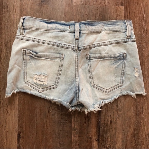 Free People Cut Off Runaway Shorts - Picture 4 of 4